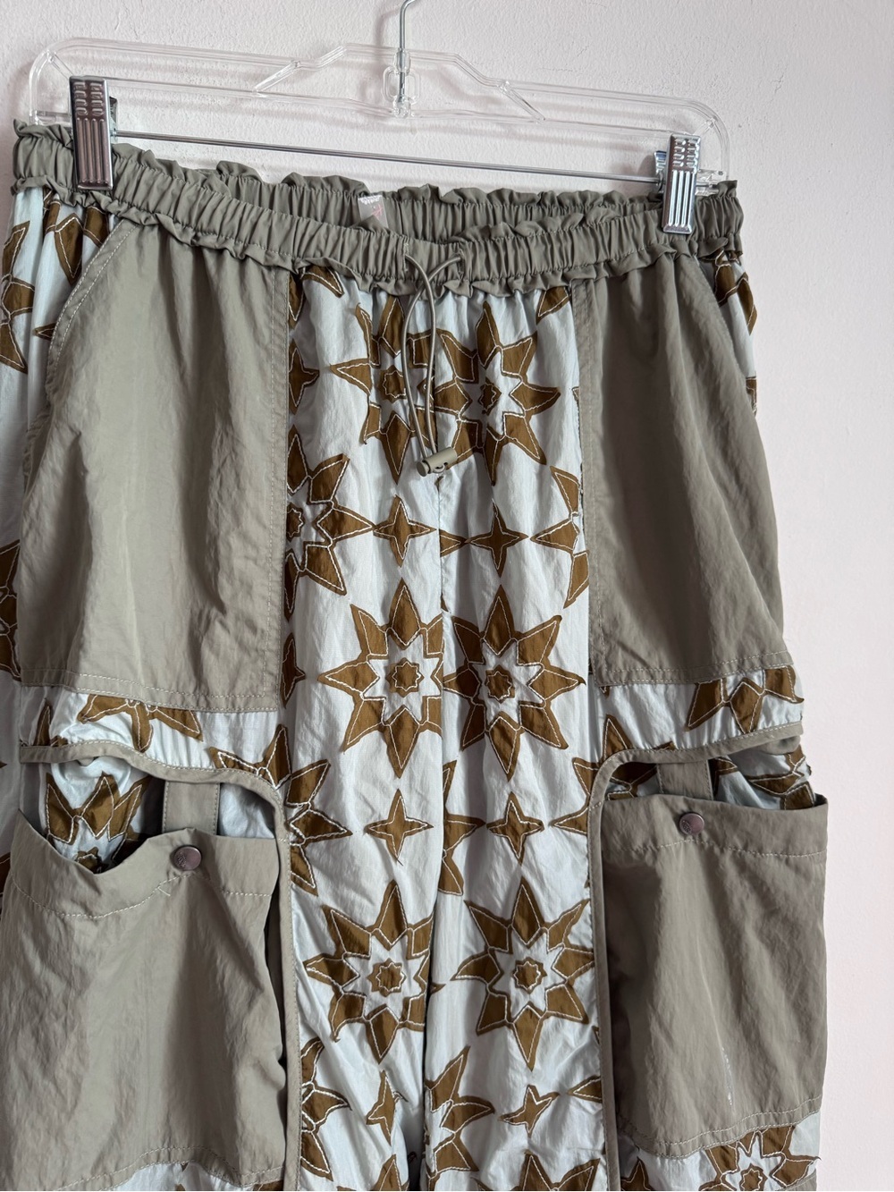 FP Movement Mountaineer Pant Sage Stone Combo Like New S $168 - Picture 4 of 14